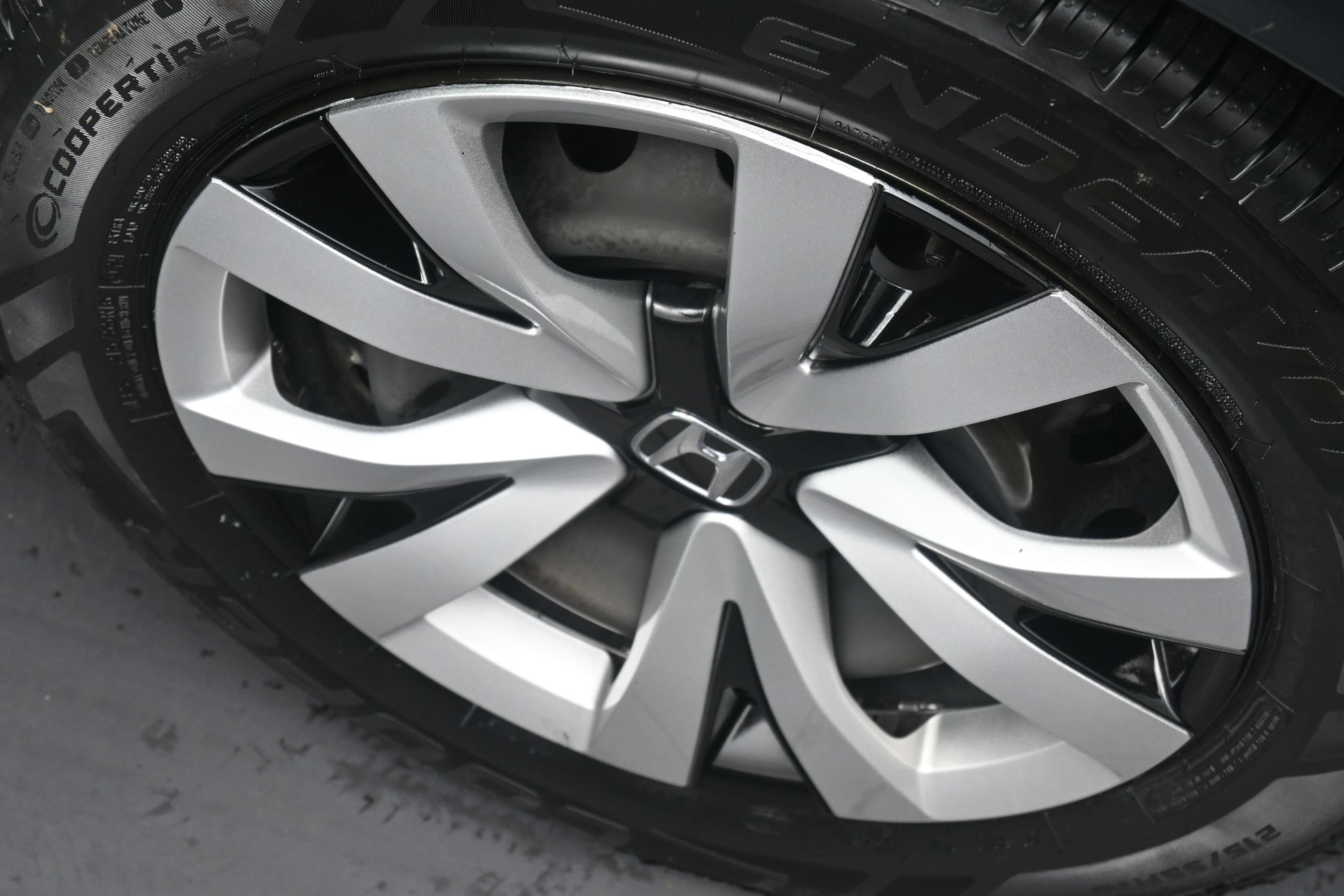 Used 2024 Honda Civic LX image 25