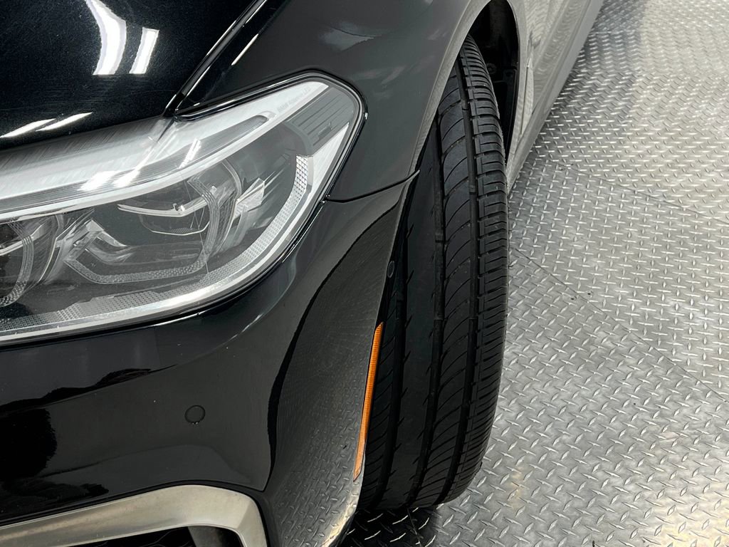 Used 2018 BMW M550i xDrive AWD/4WD image 39