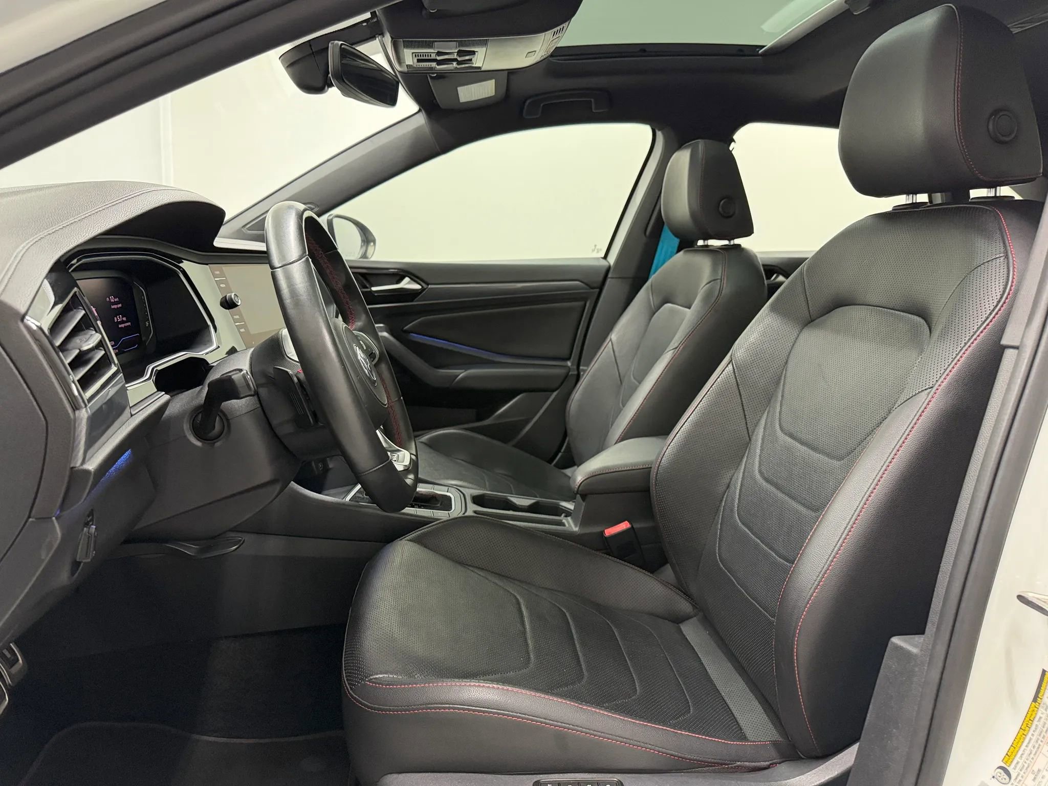 Used 2019 Volkswagen Jetta GLI FWD image 12