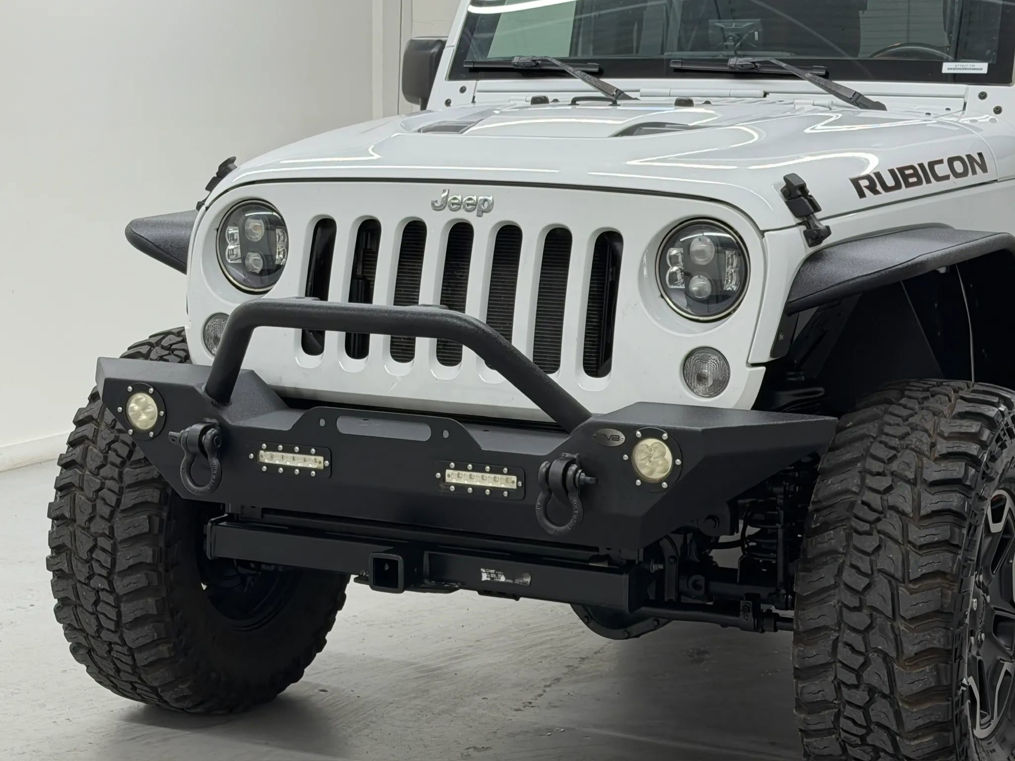Used 2015 Jeep Wrangler Unlimited Rubicon AWD/4WD image 40