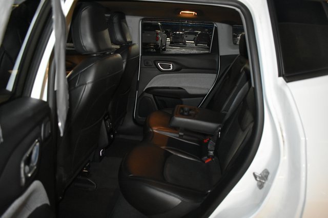 Used 2022 Jeep Compass Latitude w/ Sun and Sound Group image 33