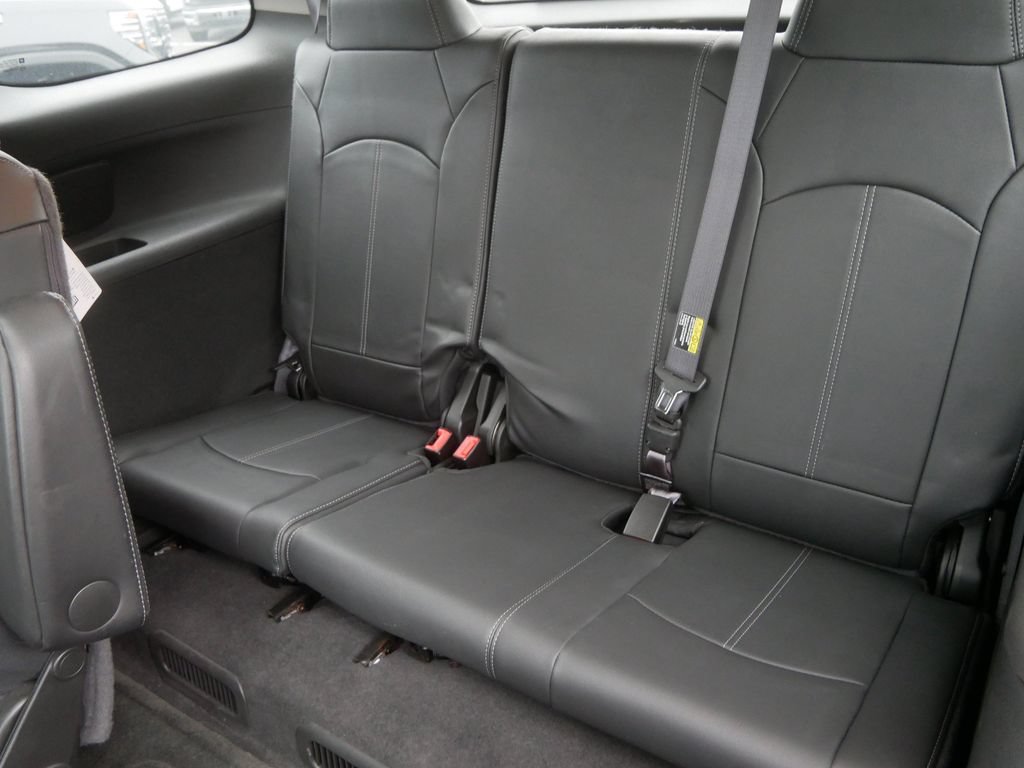 Used 2015 GMC Acadia SLT AWD/4WD image 18