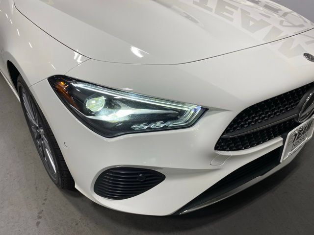 Used 2025 Mercedes-Benz CLA 250 4MATIC image 29