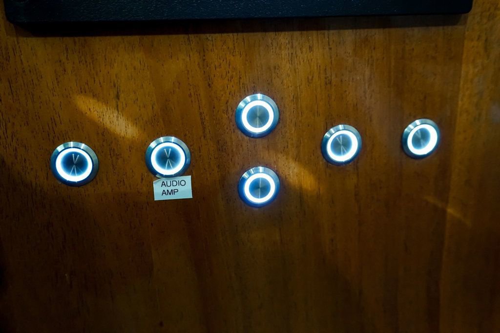 Used 2015 Mercedes-Benz Sprinter 2500 image 63