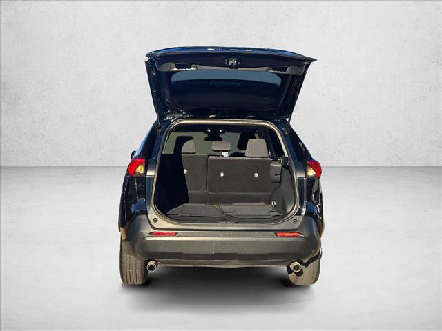 Used 2023 Toyota RAV4 LE image 5