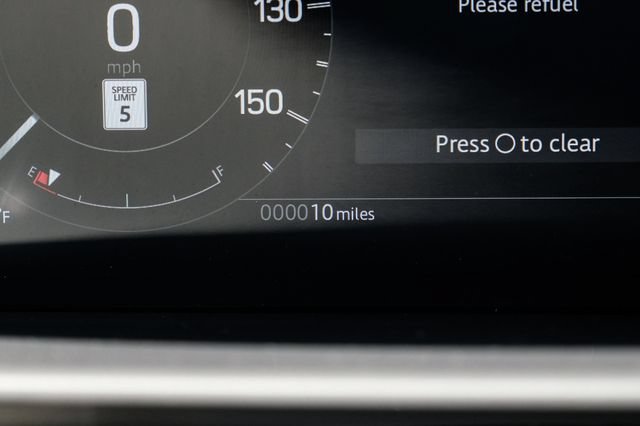 New 2026 Land Rover Discovery Dynamic SE AWD/4WD image 26
