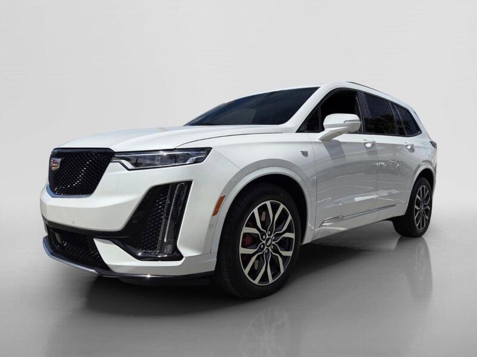 Used 2023 Cadillac XT6 Sport w/ Platinum Package AWD/4WD image 8