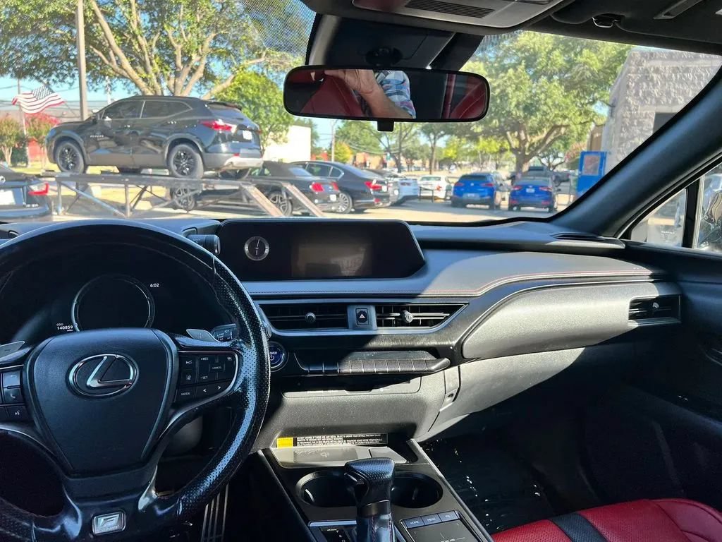 Used 2020 Lexus UX 250h F Sport AWD/4WD image 19