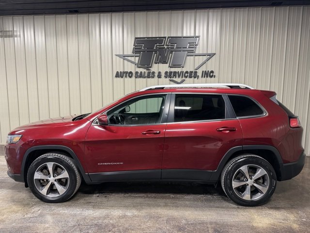 Used 2019 Jeep Cherokee Limited image 3