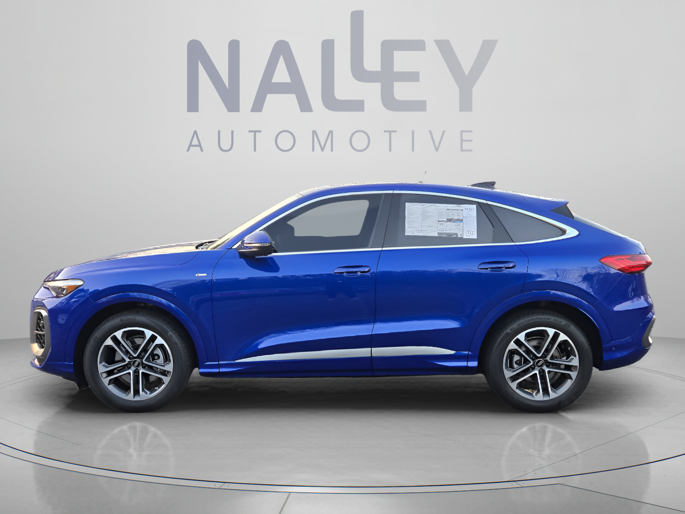 New 2025 Audi Q5 Prestige AWD/4WD image 3
