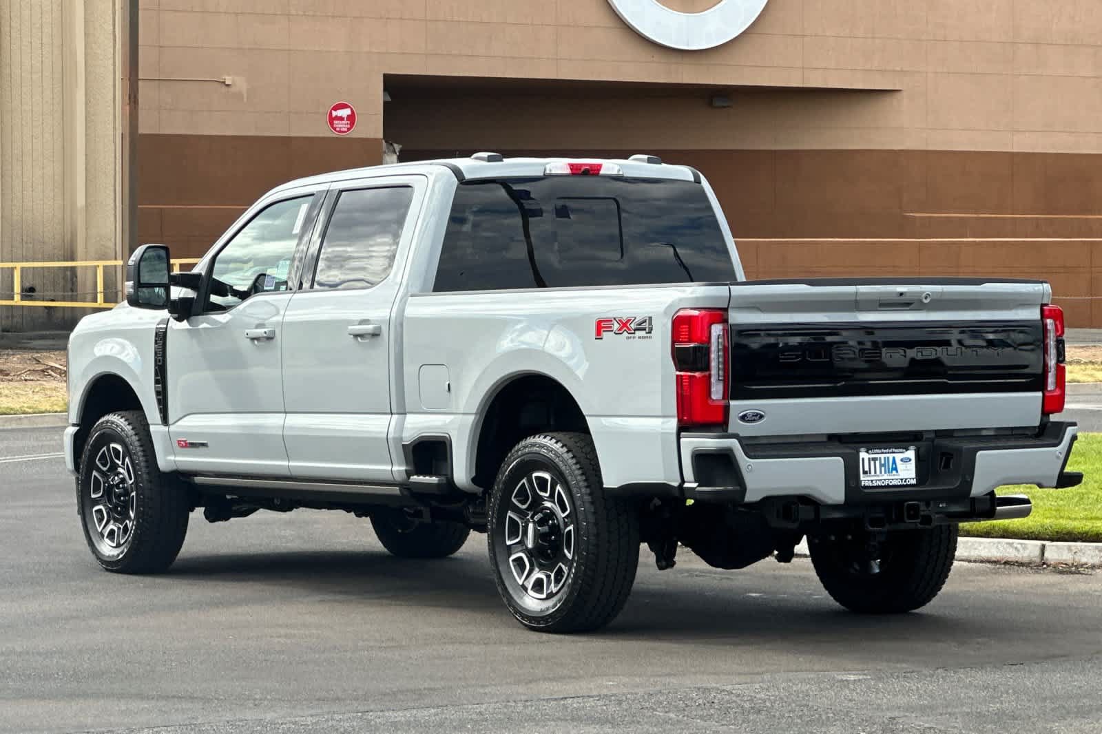 New 2026 Ford F250 Platinum AWD/4WD image 6