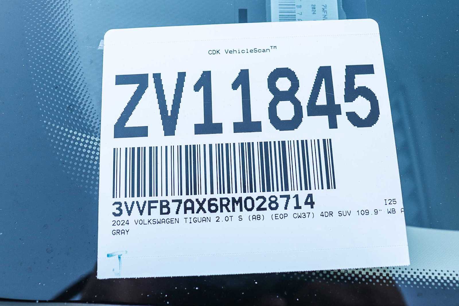 Used 2024 Volkswagen Tiguan S image 29