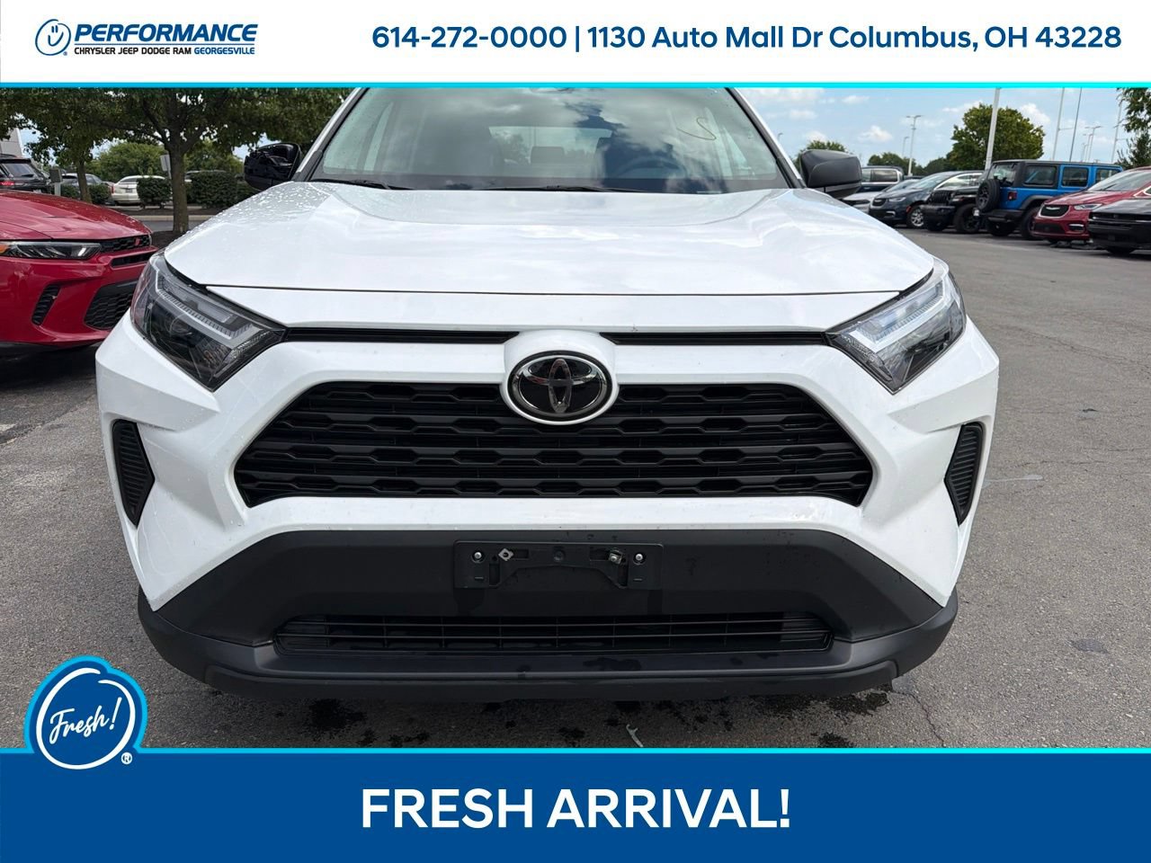 Used 2025 Toyota RAV4 LE AWD/4WD image 3
