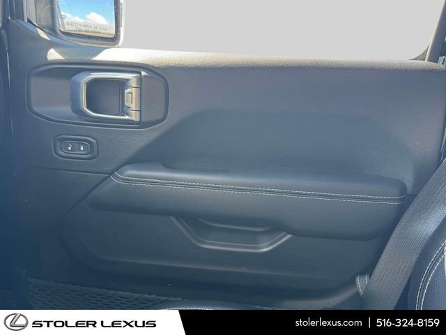 Used 2021 Jeep Gladiator Overland w/ Popular Equipment Package image 36