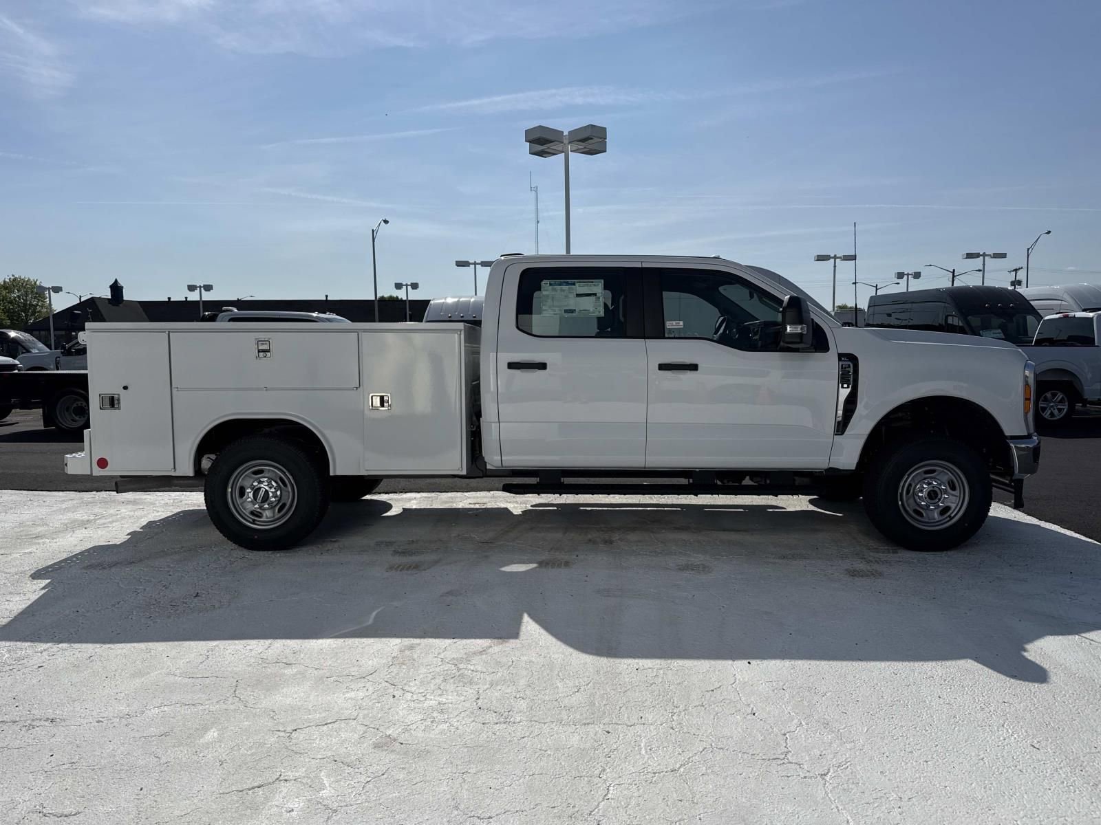 New 2026 Ford F250 XL w/ XL Chrome Package AWD/4WD image 2
