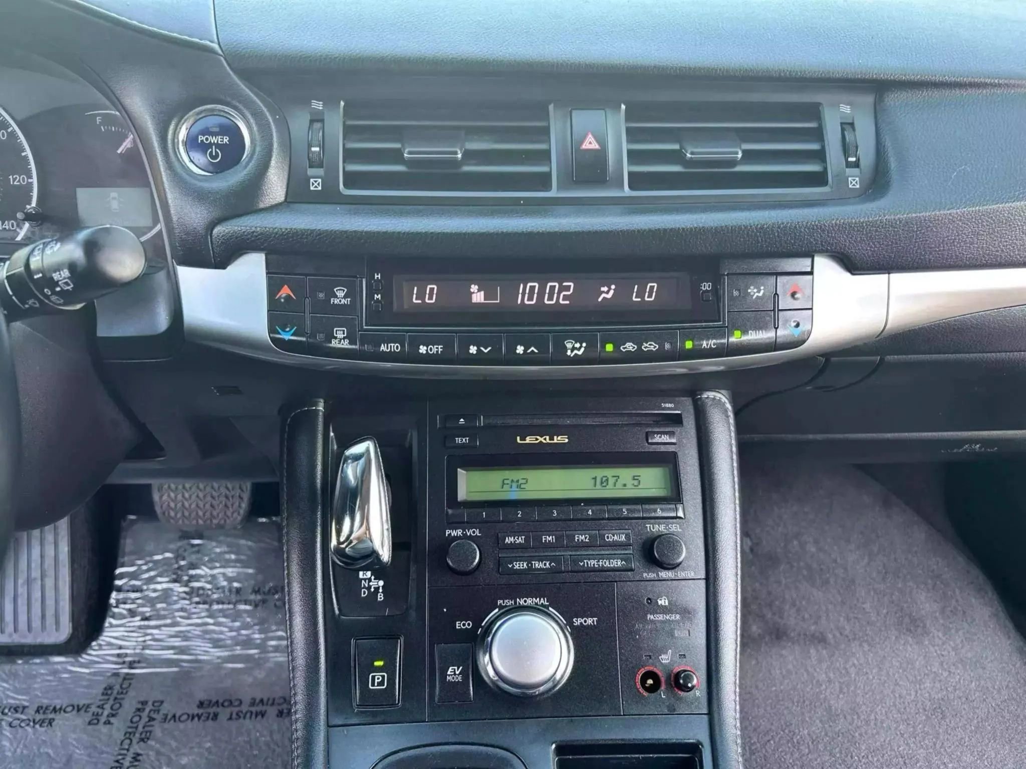 Used 2011 Lexus CT 200h Premium image 23