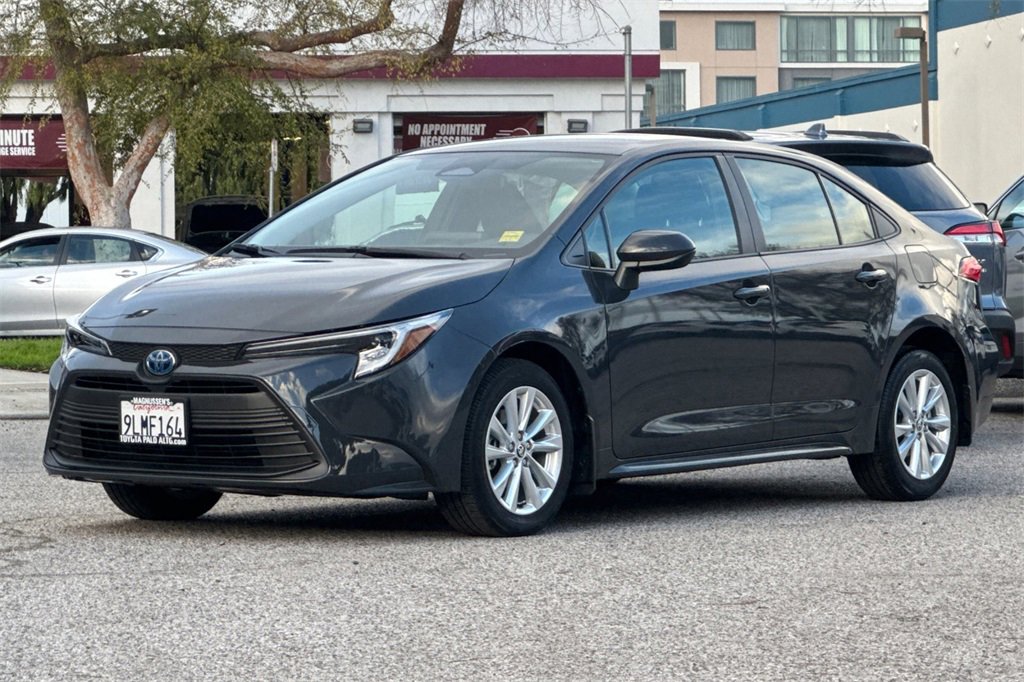 Certified 2024 Toyota Corolla LE image 7