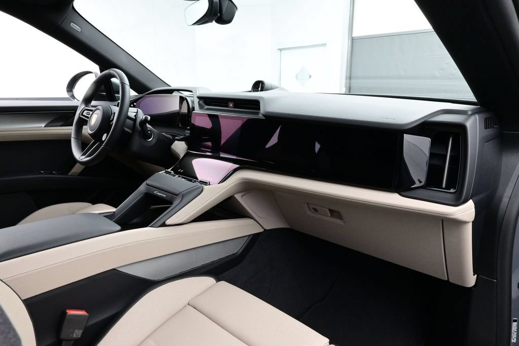 New 2026 Porsche Cayenne Electric AWD/4WD image 18