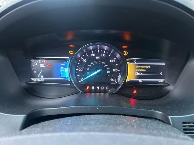 Used 2016 Ford Explorer XLT w/ Equipment Group 202A image 28