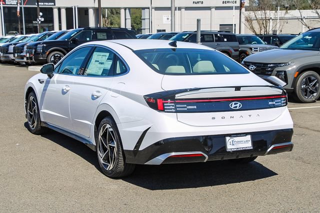 New 2026 Hyundai Sonata SEL FWD image 2