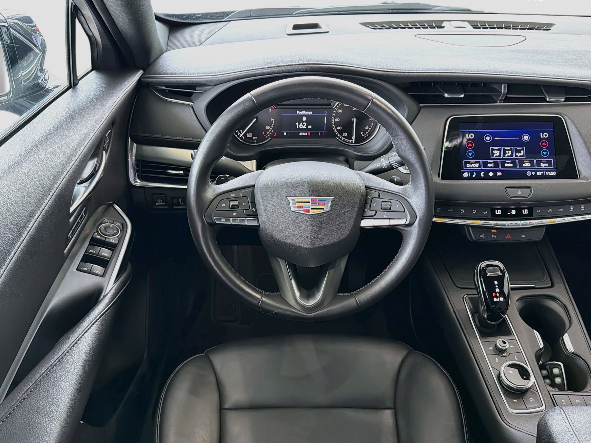 Certified 2022 Cadillac XT4 Premium Luxury w/ Enhanced Visibility Package FWD image 19
