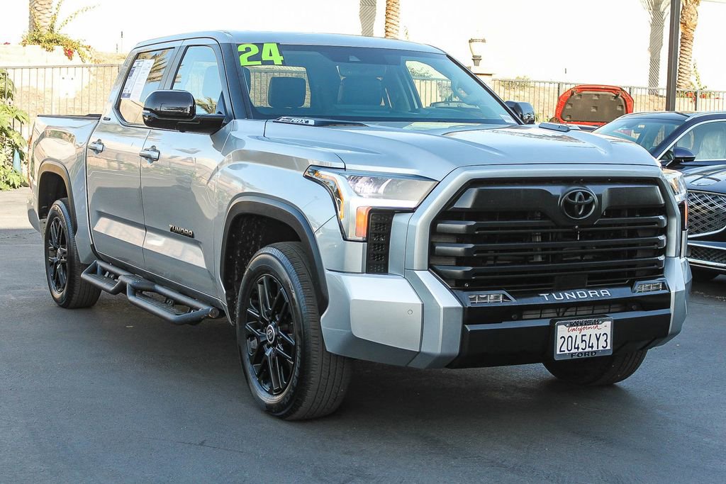 Used 2024 Toyota Tundra Limited AWD/4WD image 3