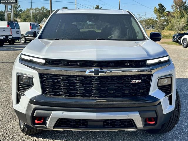 New 2026 Chevrolet Traverse Z71 w/ Enhanced Driving Package image 2