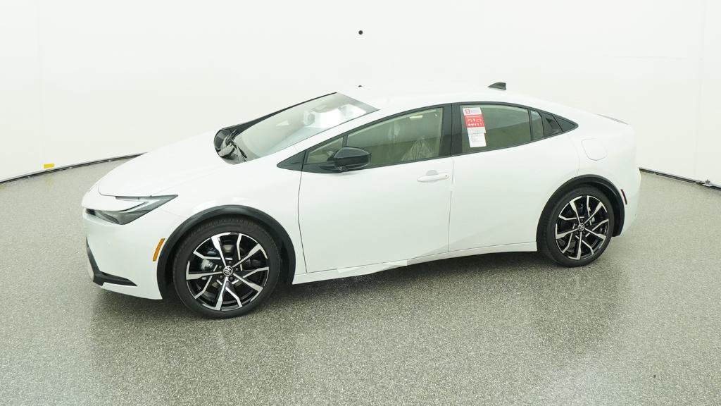 New 2026 Toyota Prius Plug-In Hybrid FWD image 5