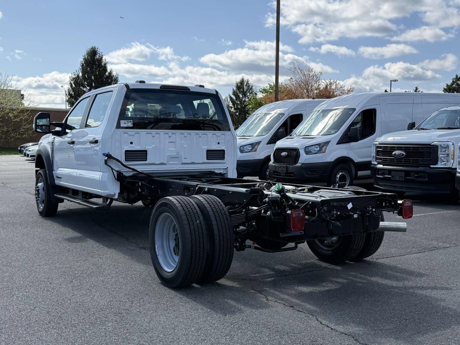 New 2025 Ford F550 4x4 Crew Cab Super Duty image 4