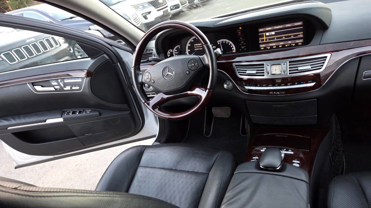 Used 2013 Mercedes-Benz S 550 4MATIC image 40