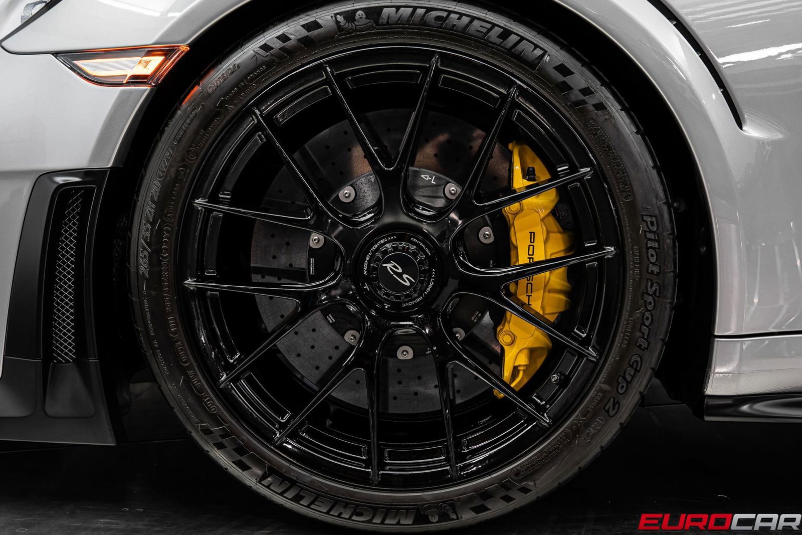 Used 2018 Porsche 911 GT2 RS RWD image 27