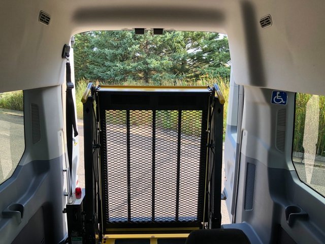 Used 2017 Ford Transit 350 XL image 17