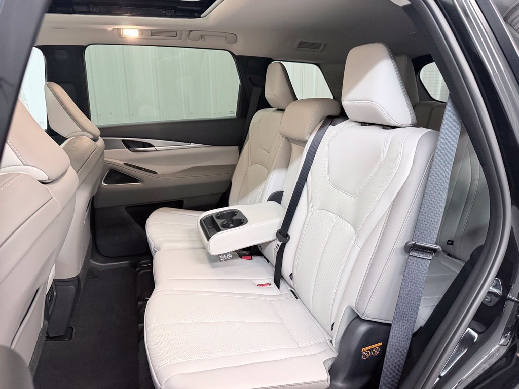New 2027 INFINITI QX60 Luxe w/ Cargo Package FWD image 39