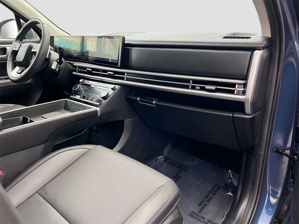 Used 2025 Hyundai Santa Fe XRT image 29