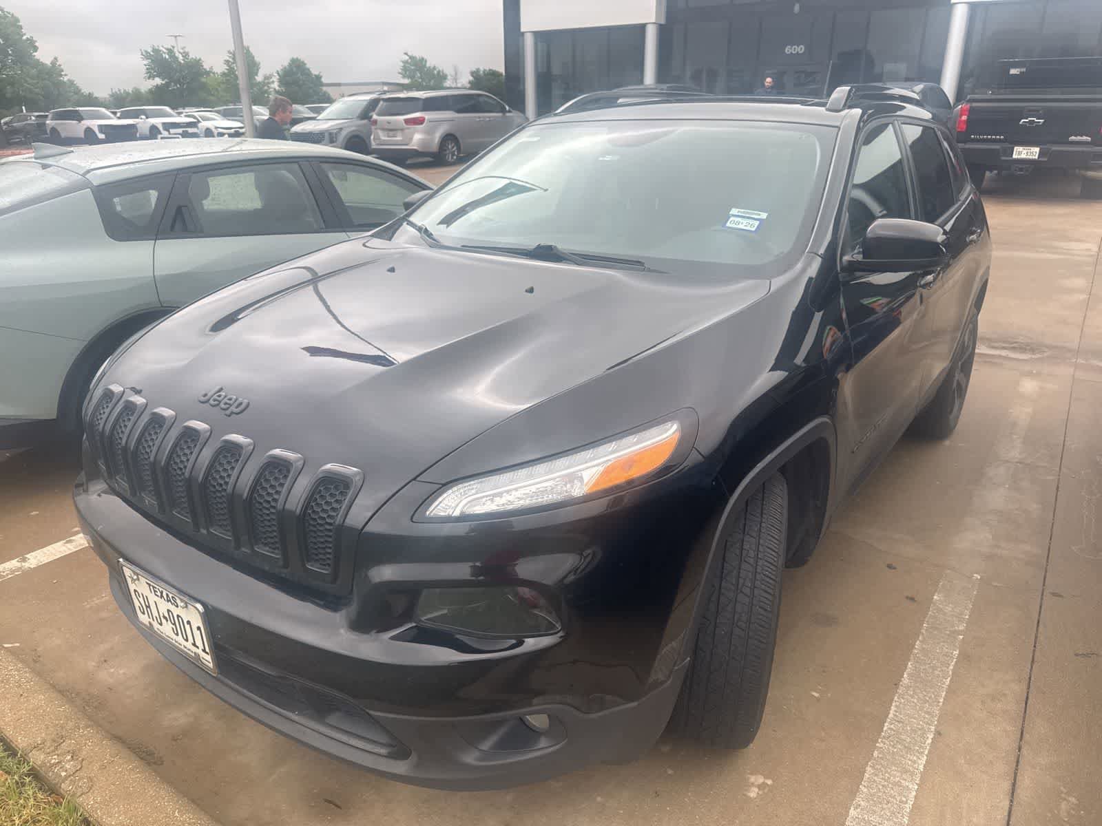 Used 2017 Jeep Cherokee High Altitude FWD image 3