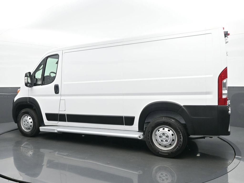 Used 2023 RAM ProMaster 2500 image 3