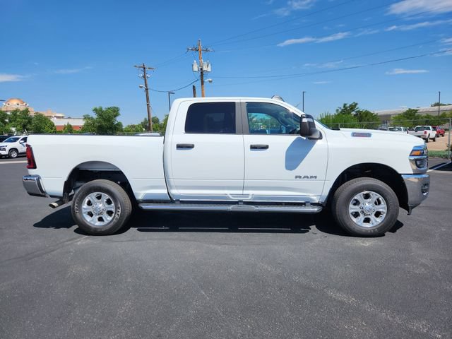 Used 2026 RAM 2500 Big Horn AWD/4WD image 2