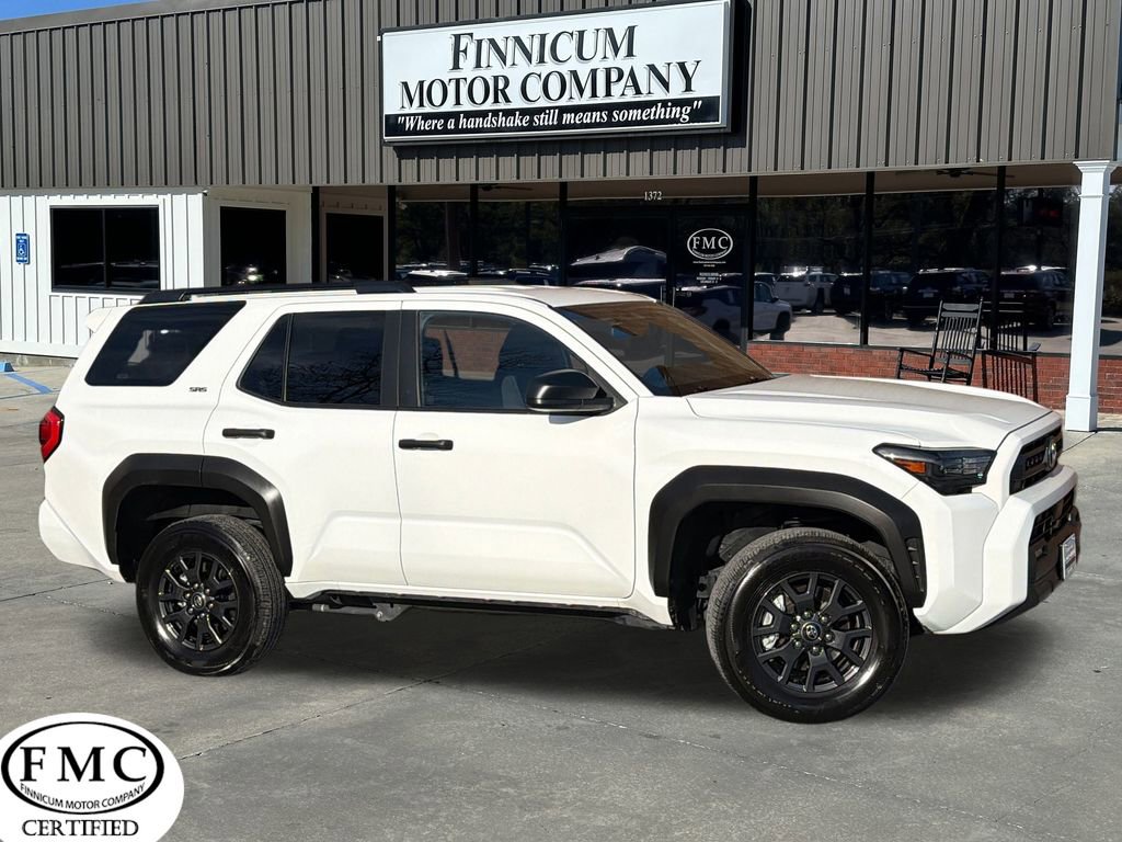 Used 2025 Toyota 4Runner SR5 image 1