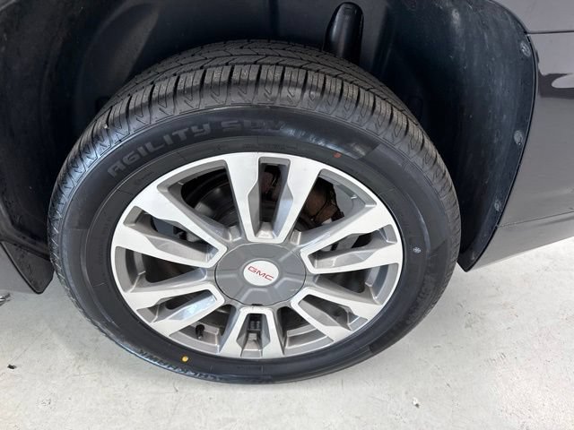 Used 2017 GMC Terrain Denali AWD/4WD image 9