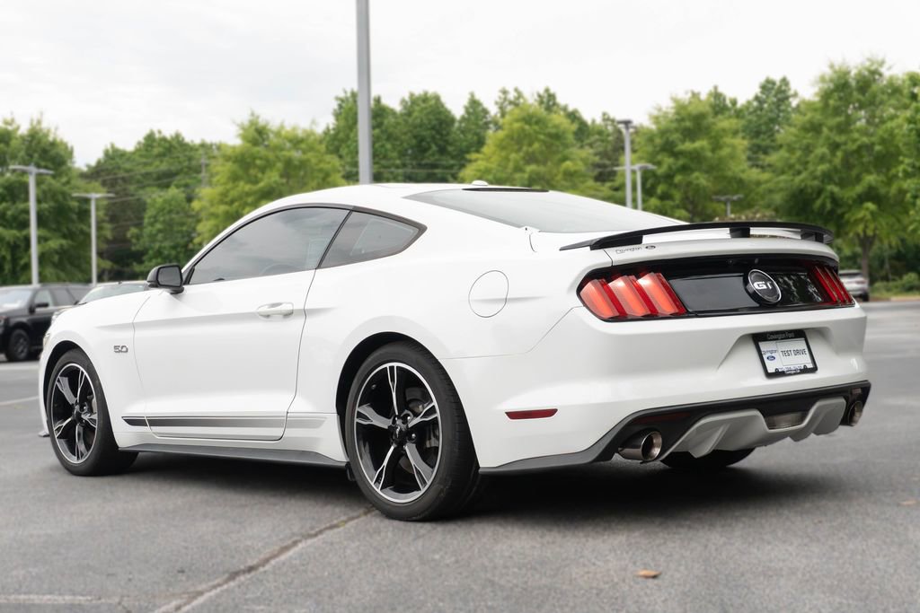 Used 2016 Ford Mustang GT Premium w/ Equipment Group 401A RWD image 7