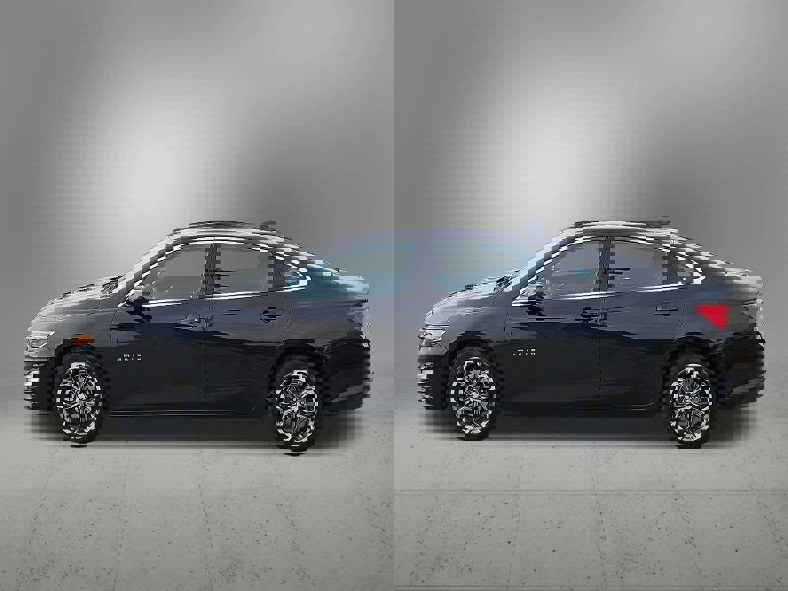 Used 2024 Chevrolet Malibu LT image 3