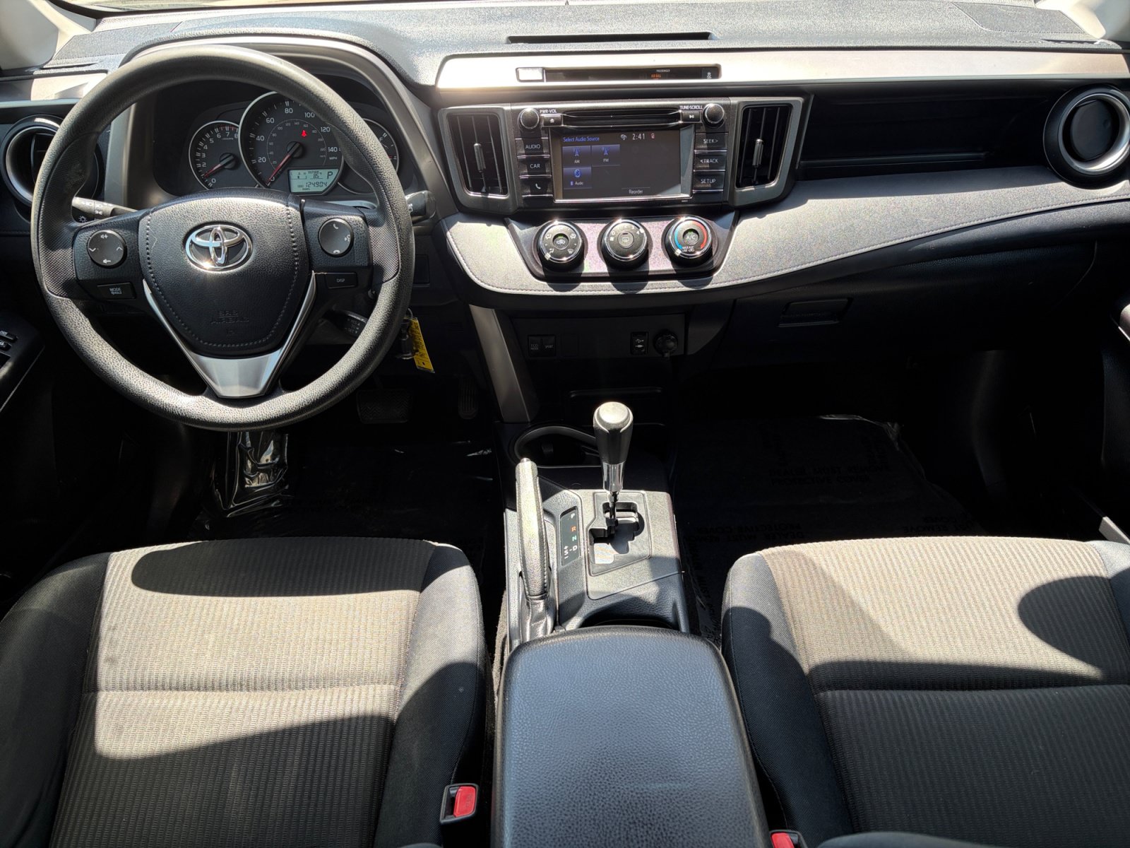 Used 2016 Toyota RAV4 LE AWD/4WD image 17