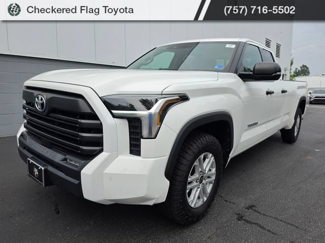 Used 2022 Toyota Tundra SR5 w/ SR5 Convenience Package AWD/4WD image 1