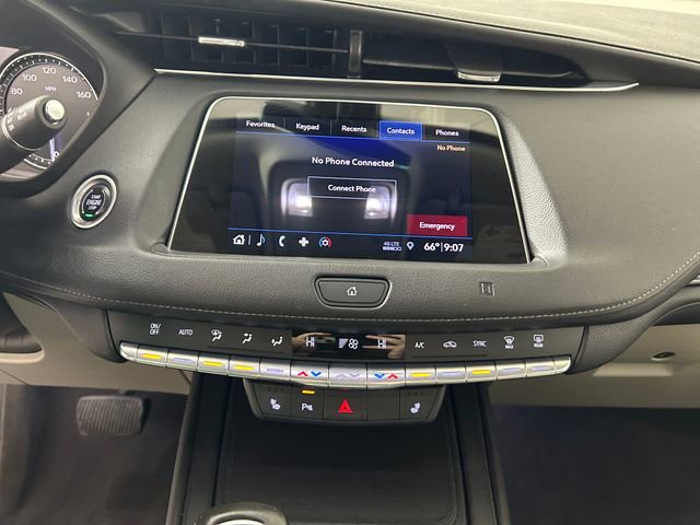 Used 2019 Cadillac XT4 Luxury w/ Cold Weather Package image 22