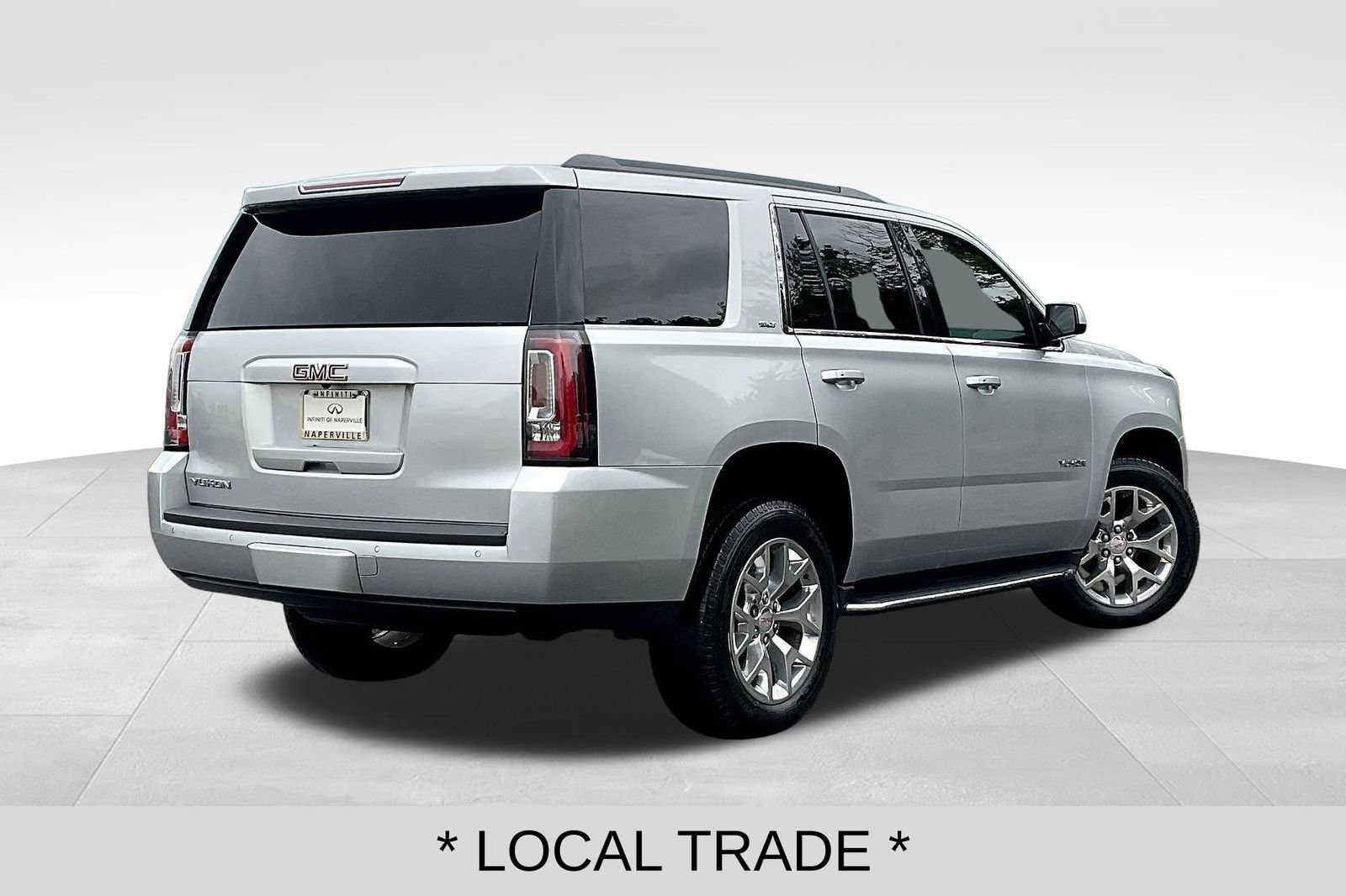 Used 2017 GMC Yukon SLT w/ Open Road Package AWD/4WD image 5