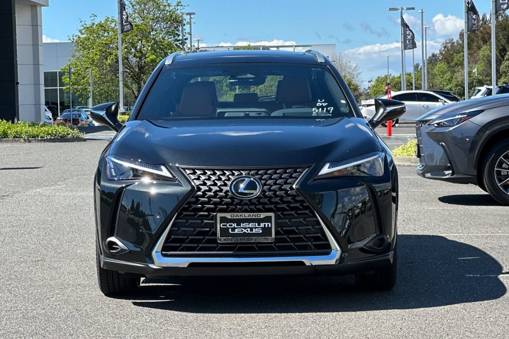 New 2026 Lexus UX 300h AWD image 9