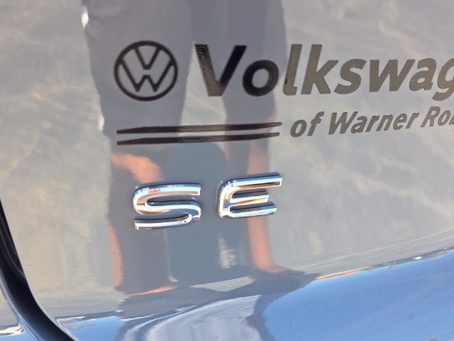 New 2026 Volkswagen Atlas Cross Sport SE FWD image 11