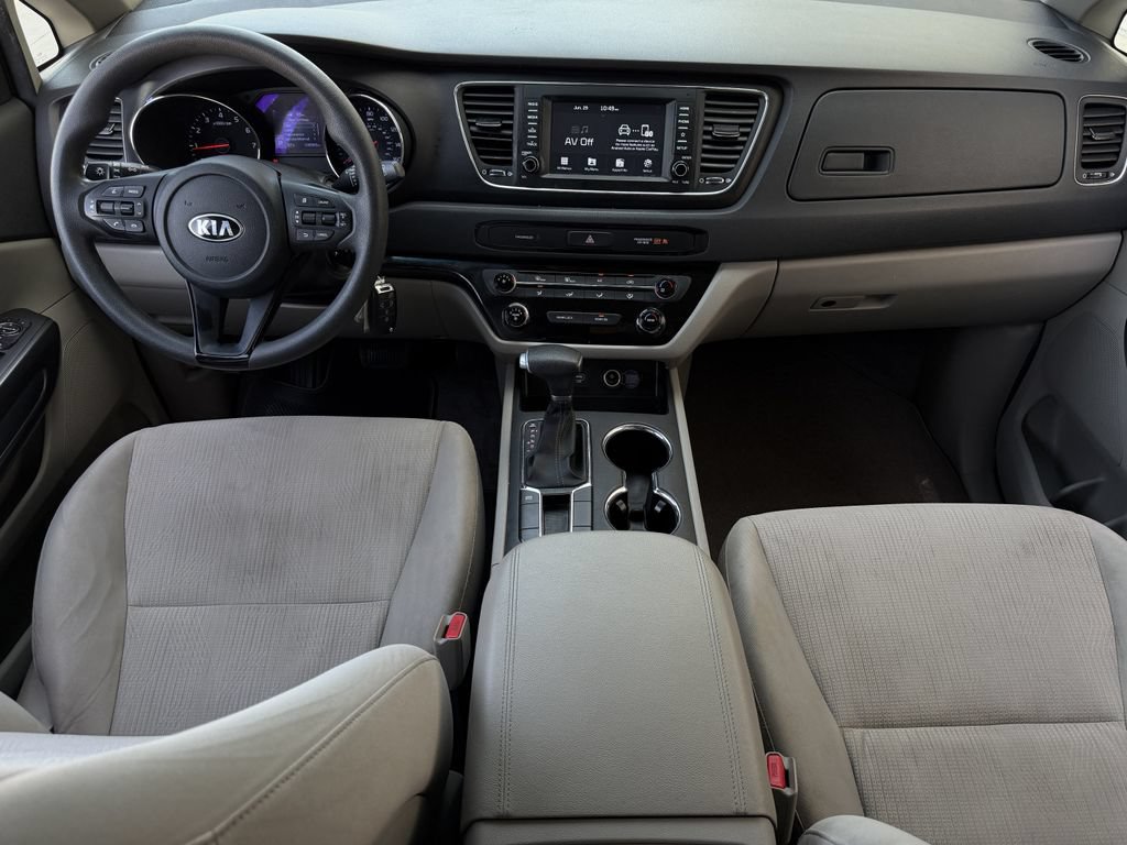 Used 2021 Kia Sedona LX FWD image 11