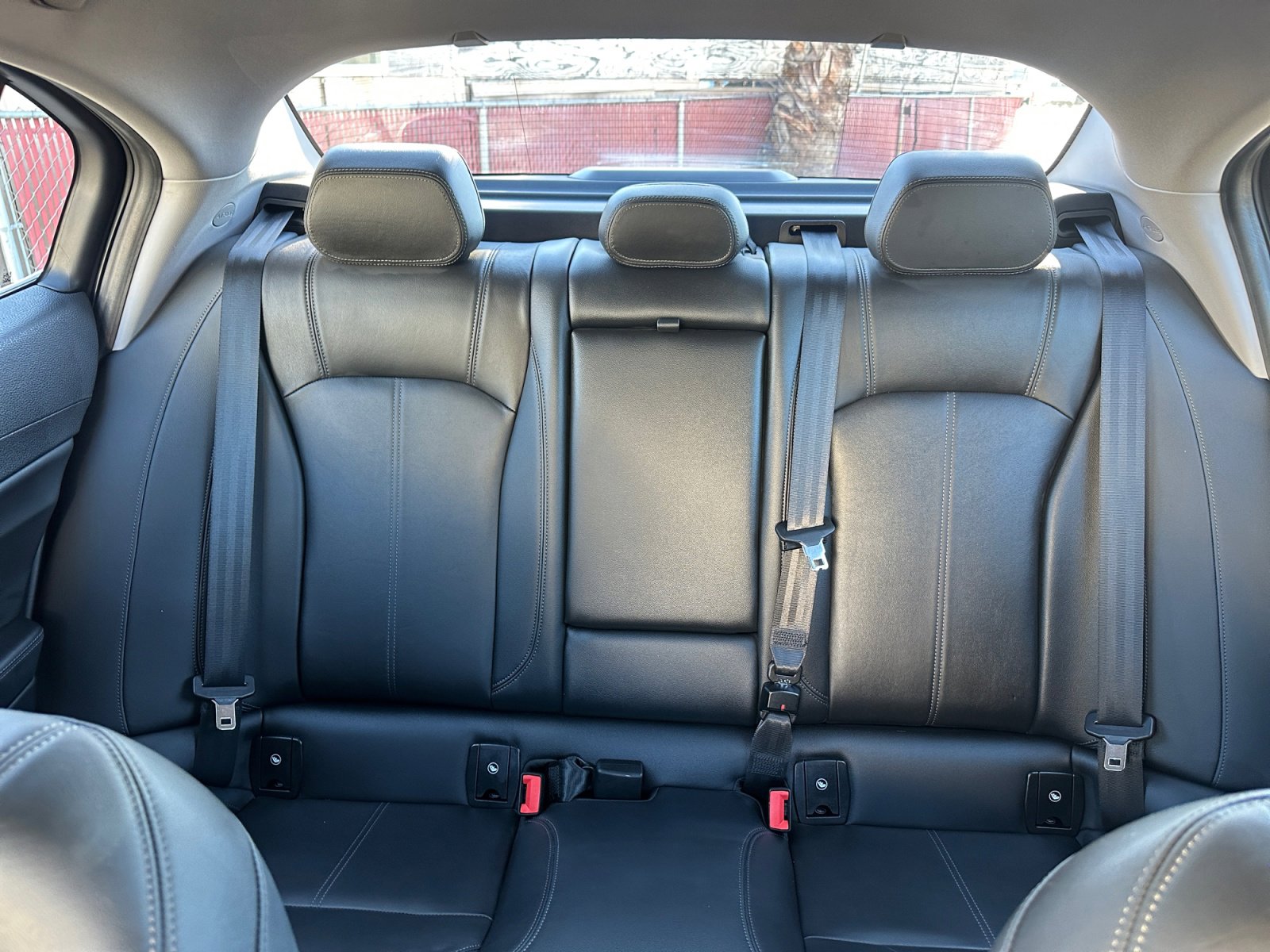 Used 2018 Alfa Romeo Giulia image 23