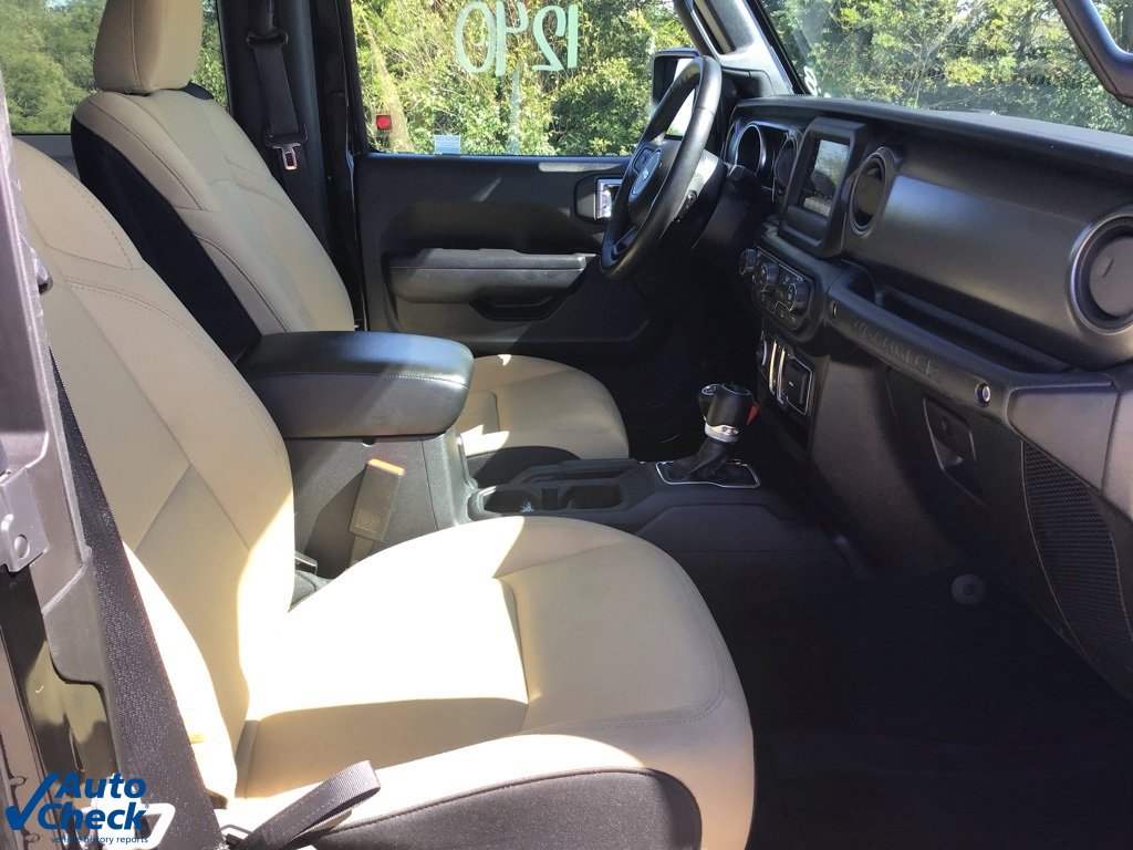 Used 2022 Jeep Wrangler Willys image 16